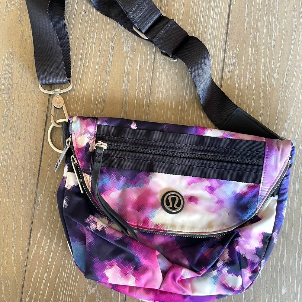 Lululemon Festival Bag